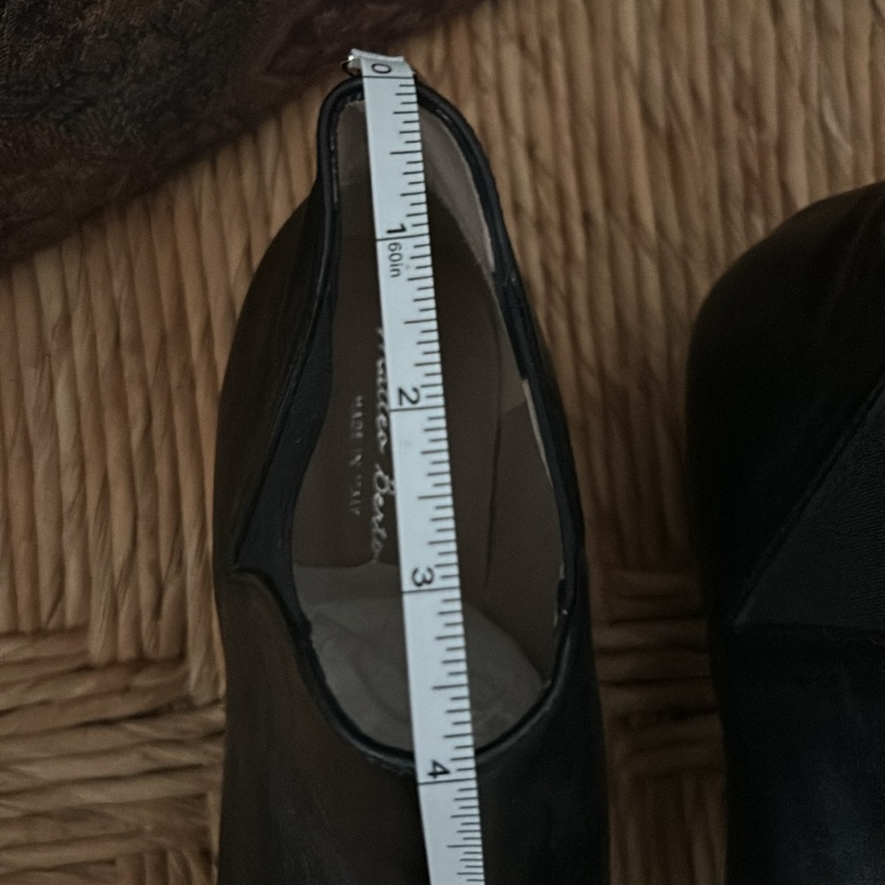 Black Leather Ankle Boots 8.5 - Picture 8 of 9